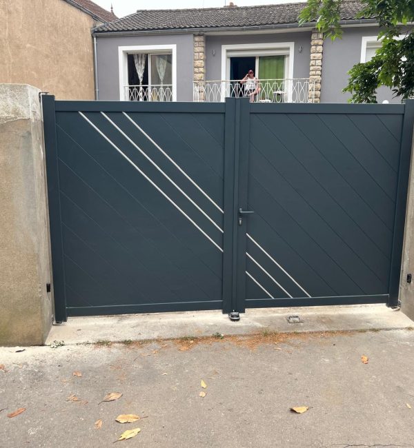 WhatsApp Image 2025-10-14 at 16.04.06